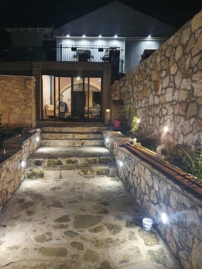 Old Zorbas Place Kokkino Chorio Екстериор снимка